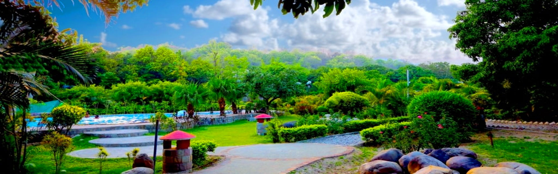 Hotel & Resort Banner 1
